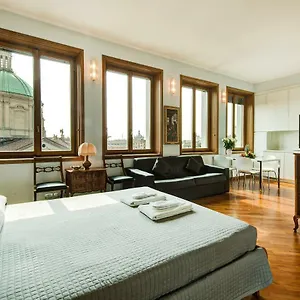 Bnbutler - Duomo - Galleria Unione , Milán Italia